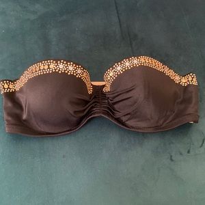 Black and gold strapless bikini top